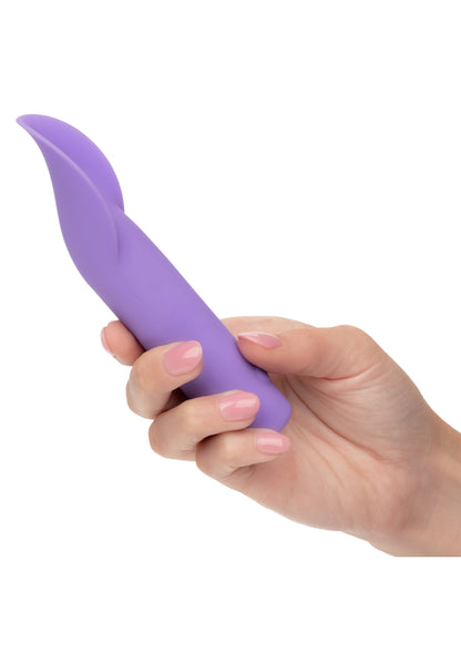 Scopri il piacere con il CalExotics Dr. Laura Berman Flutter! Design ergonomico, 10 modalità di vibrazione e silicone ultra-morbido per un’esperienza intensa e confortevole.